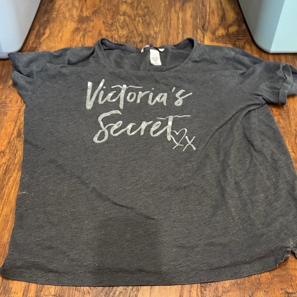 Victoria's Secret Other - Victoria's Secret Charcoal Tee/pajama top